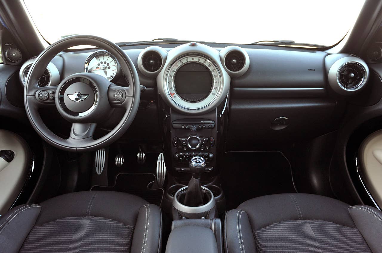 2011 Mini Countryman engine