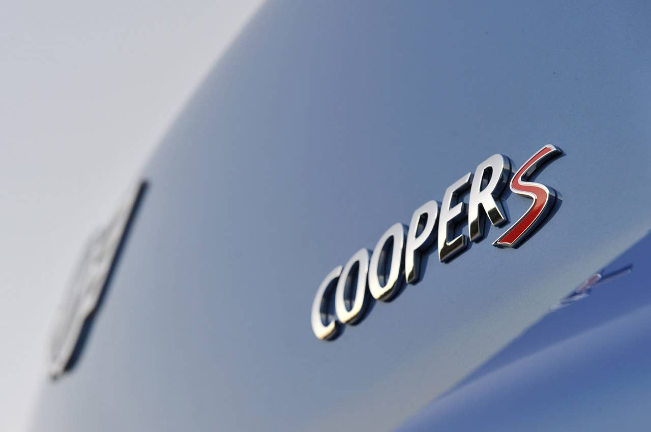 2011 Mini Countryman badge