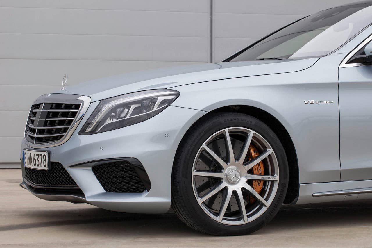 2014 Mercedes-Benz S63 AMG 4MATIC.