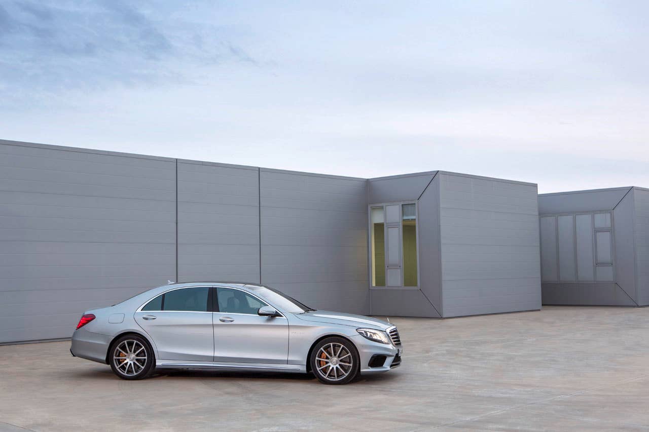 2014 Mercedes-Benz S63 AMG 4MATIC.