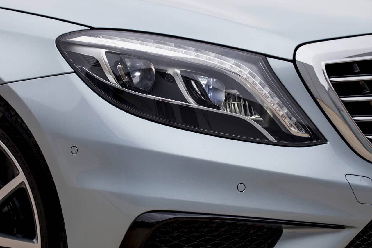 2014 Mercedes-Benz S63 AMG 4MATIC.