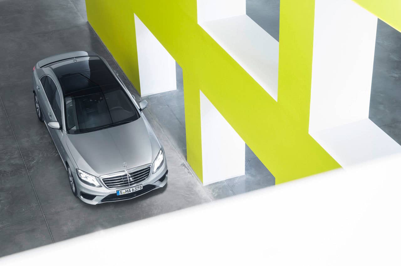 2014 Mercedes-Benz S63 AMG 4MATIC.