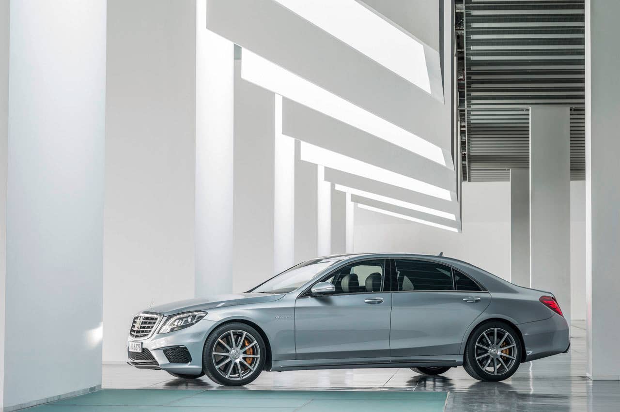 2014 Mercedes-Benz S63 AMG 4MATIC.