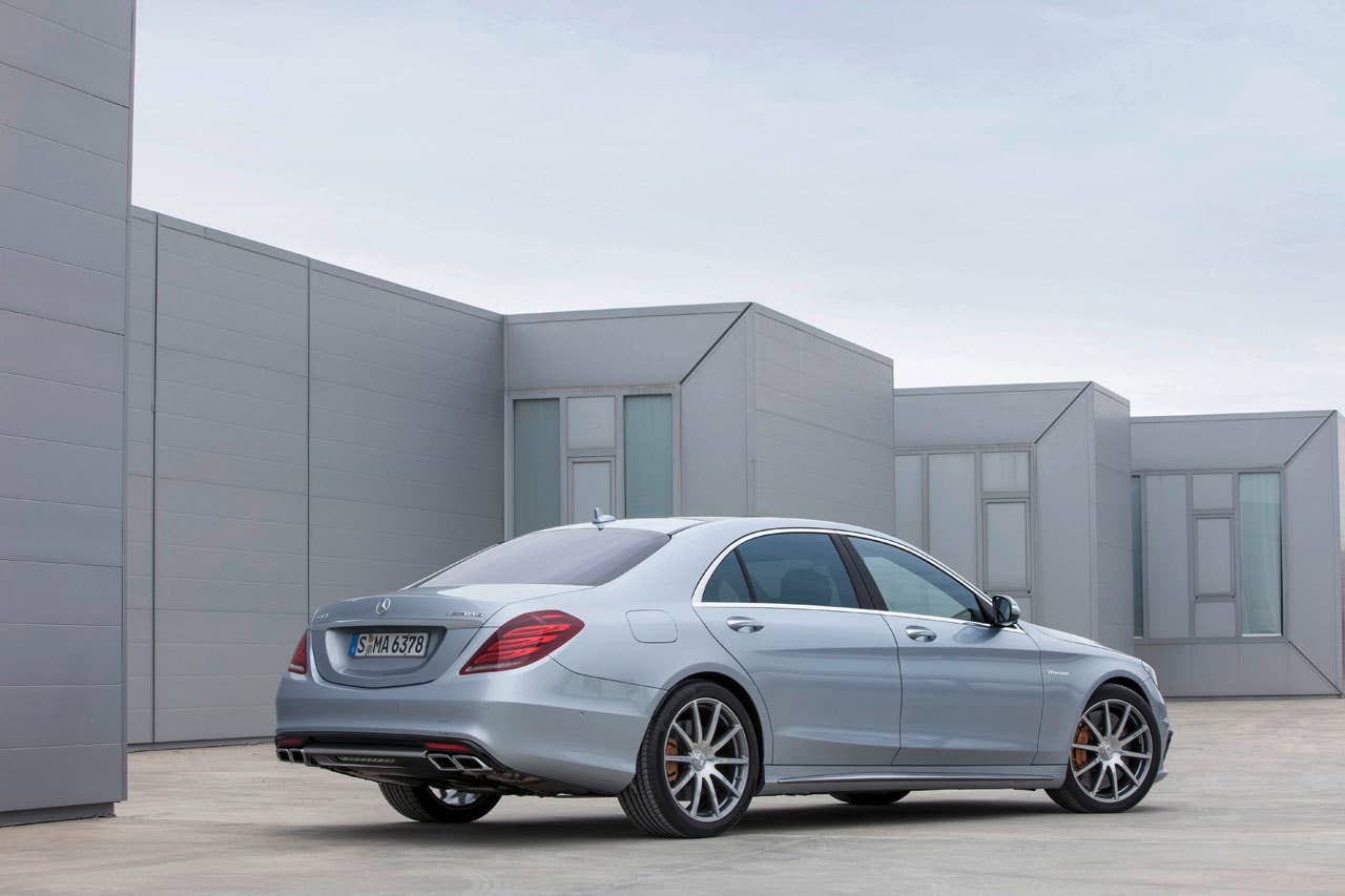 2014 Mercedes-Benz S63 AMG 4MATIC.