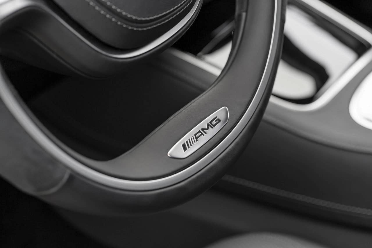 2014 Mercedes-Benz S63 AMG 4MATIC.