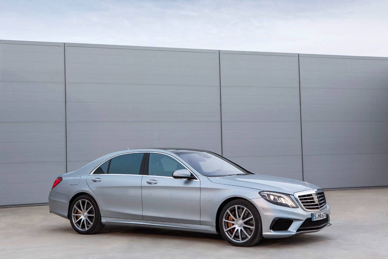 2014 Mercedes-Benz S63 AMG 4MATIC.