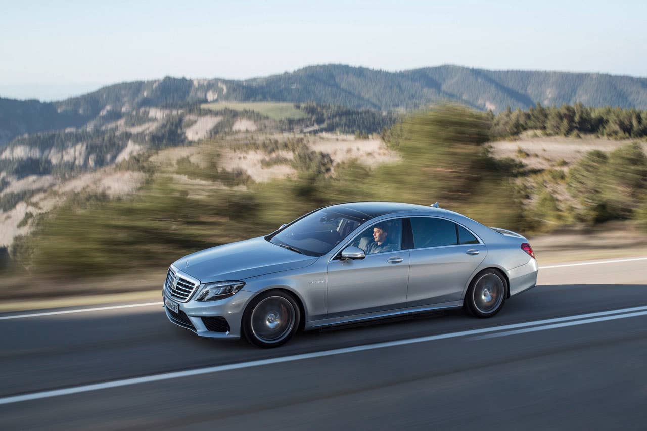 2014 Mercedes-Benz S63 AMG 4MATIC.