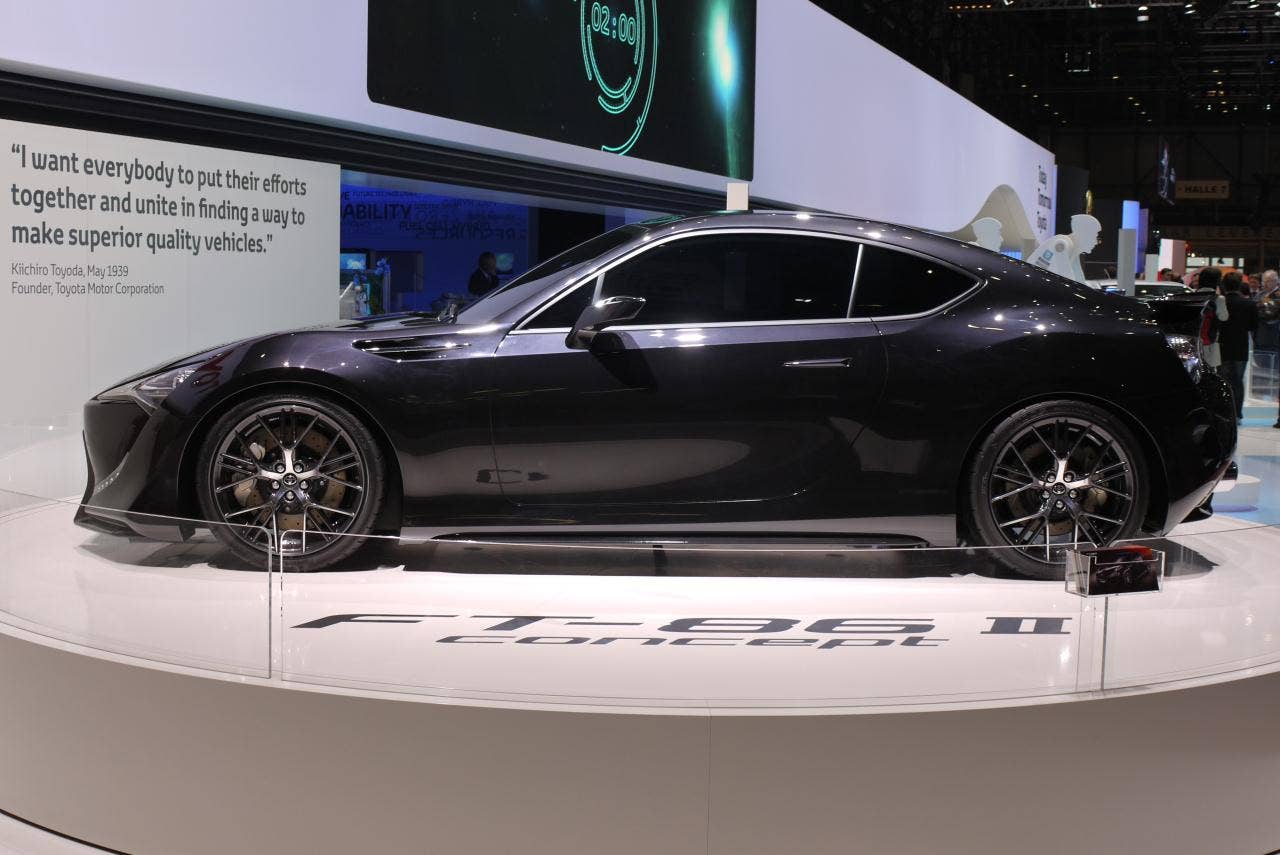 Toyota FT-86 II Concept: Geneva 2011