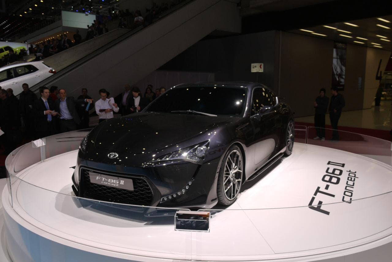 Toyota FT-86 II Concept: Geneva 2011