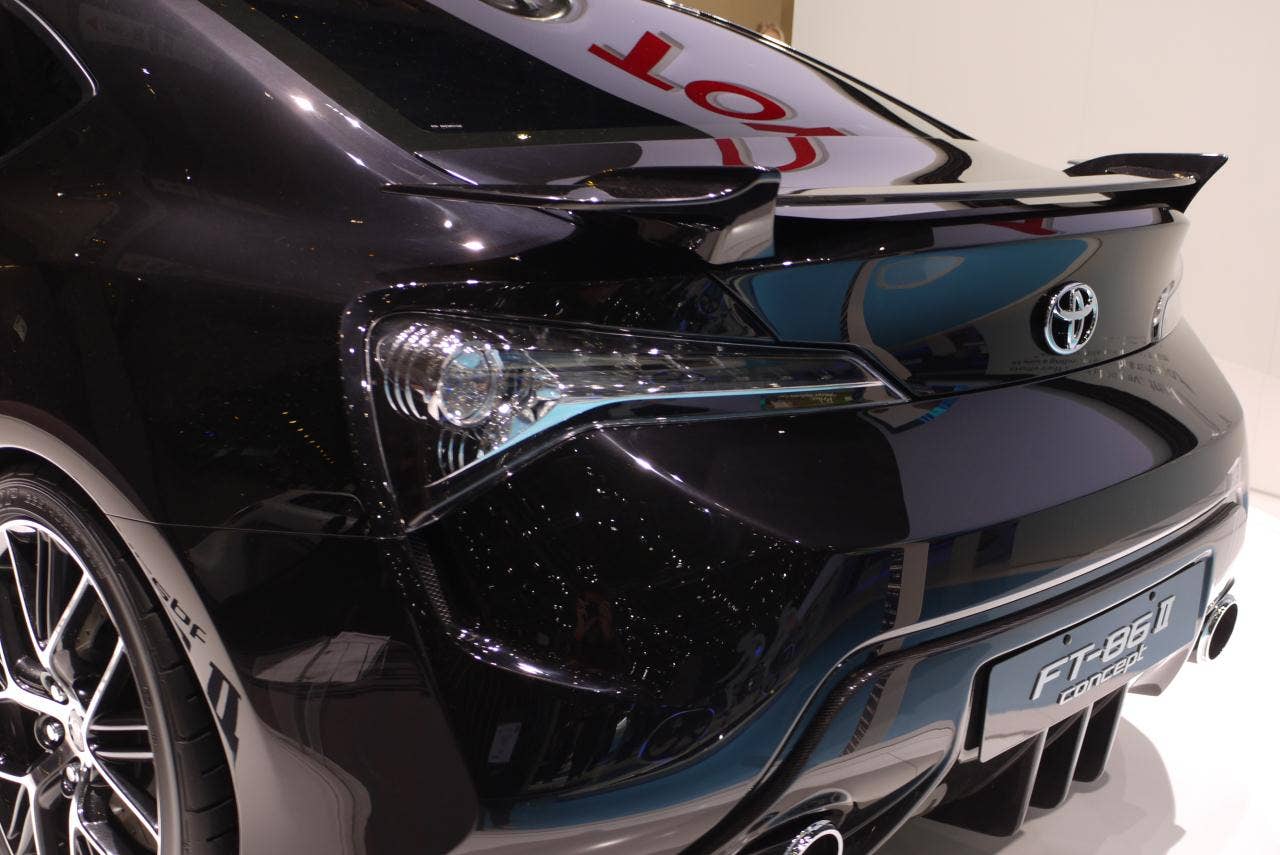 Toyota FT-86 II Concept: Geneva 2011