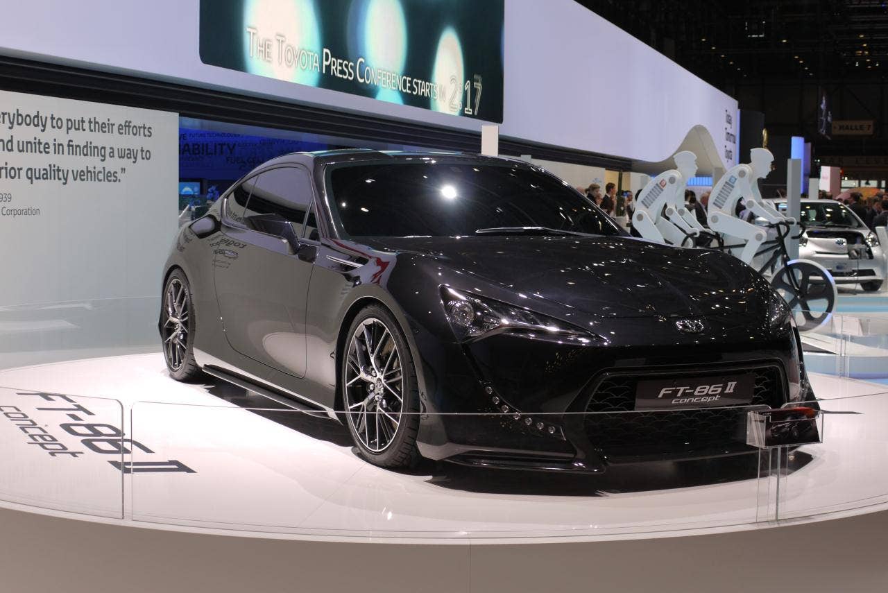 Toyota FT-86 II Concept: Geneva 2011