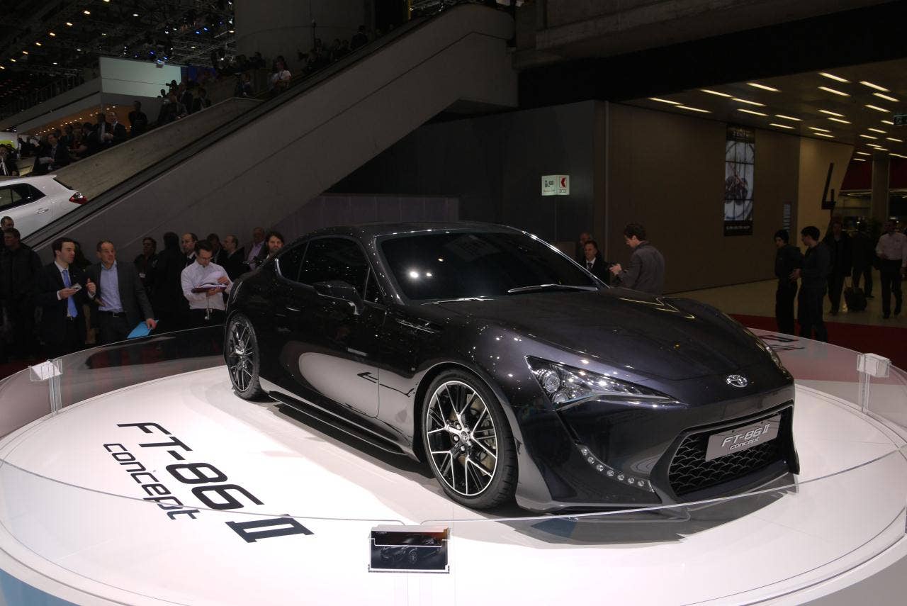 Toyota FT-86 II Concept: Geneva 2011