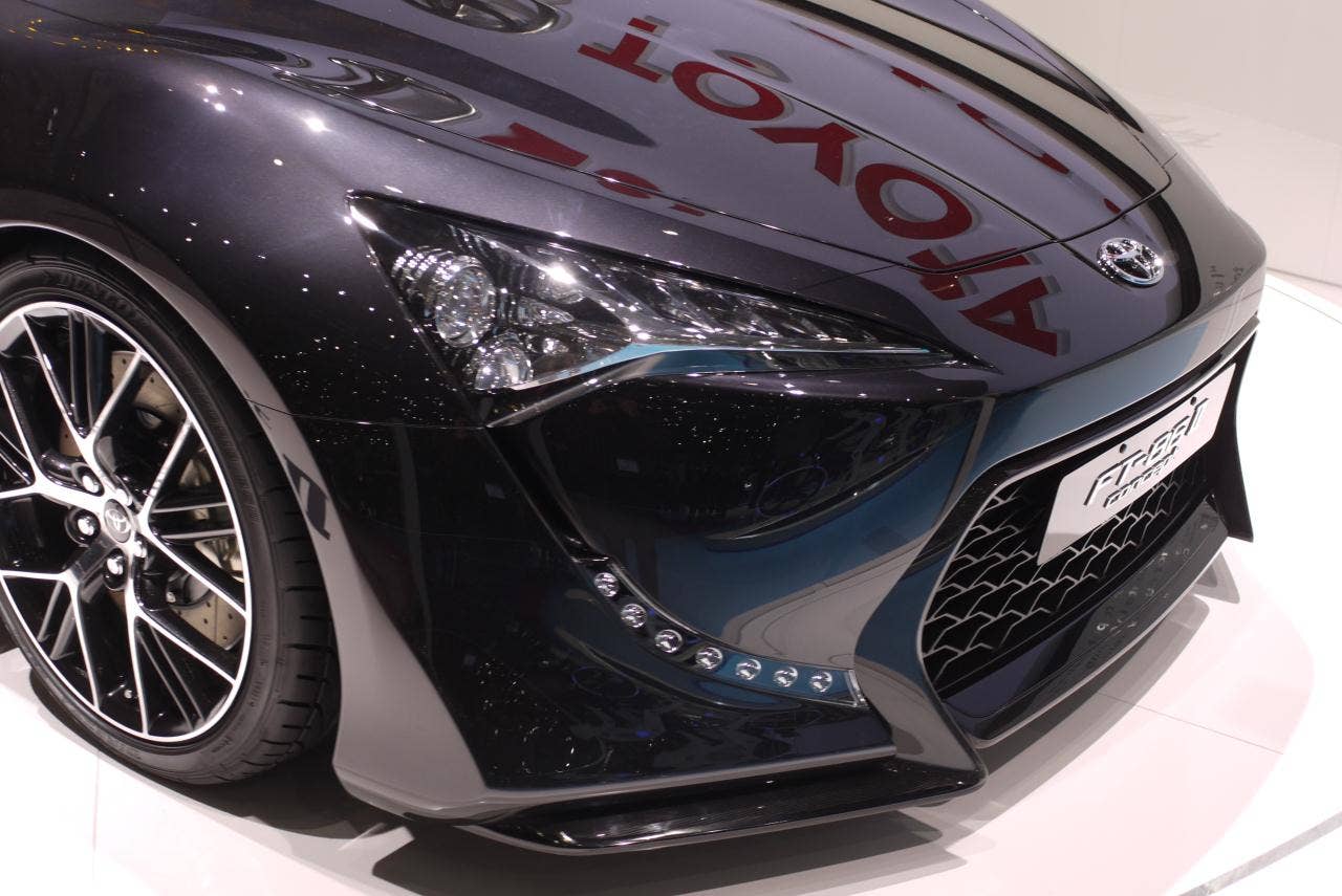Toyota FT-86 II Concept: Geneva 2011