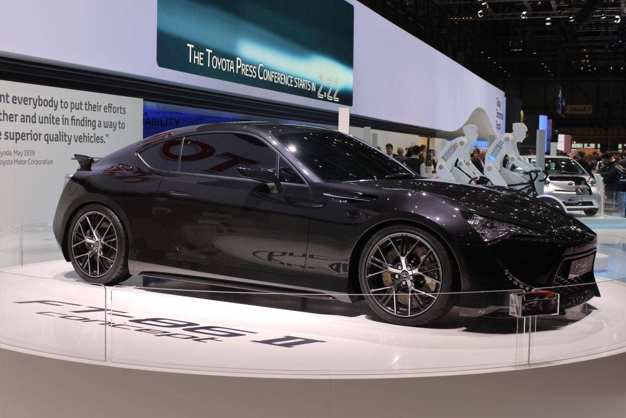 Toyota FT-86 II Concept: Geneva 2011