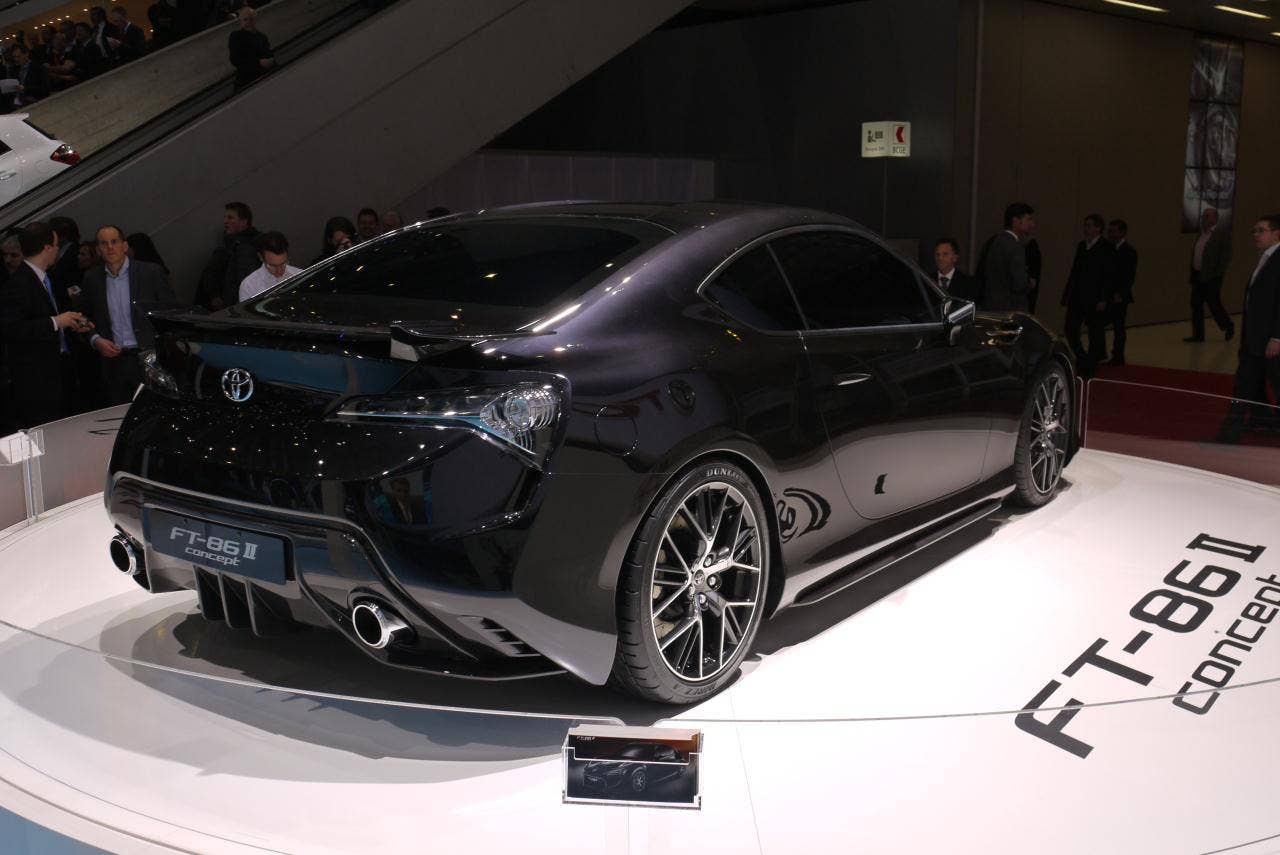 Toyota FT-86 II Concept: Geneva 2011