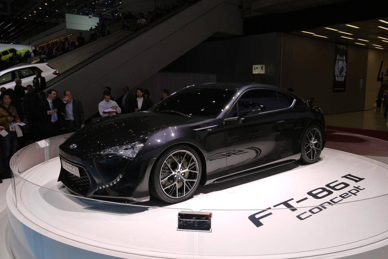Toyota FT-86 II Concept: Geneva 2011
