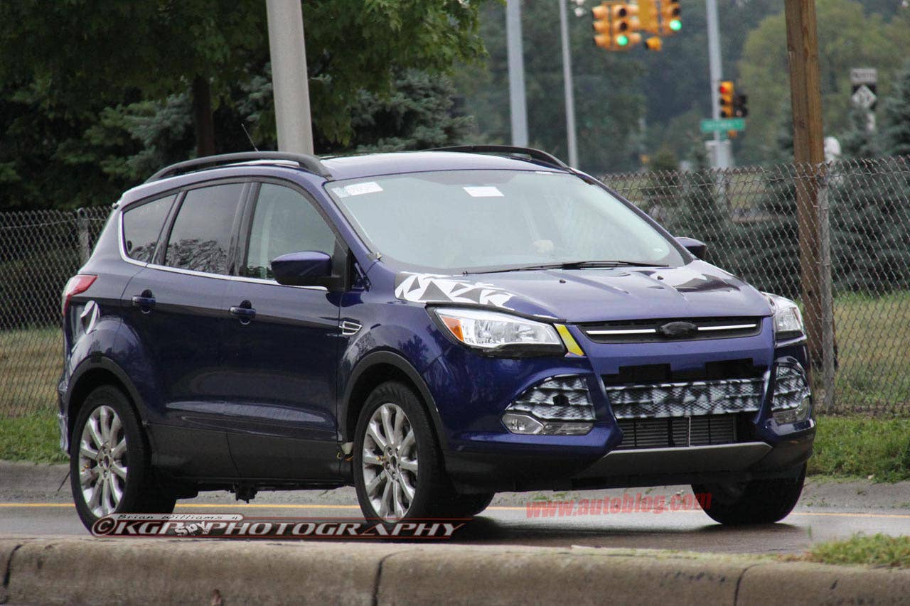 Lincoln MKD Spy Shots front 3/4