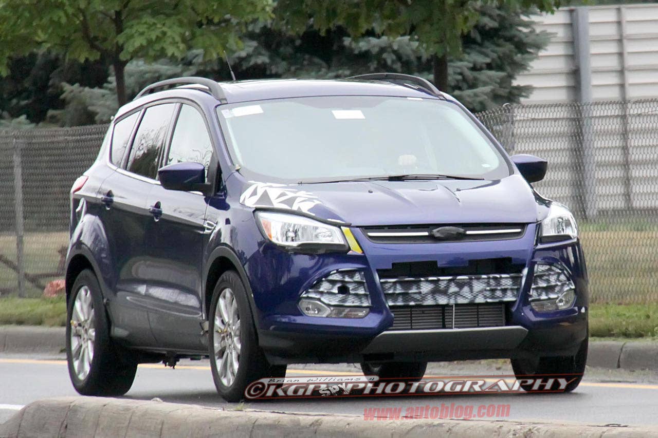 Lincoln MKD Spy Shots front