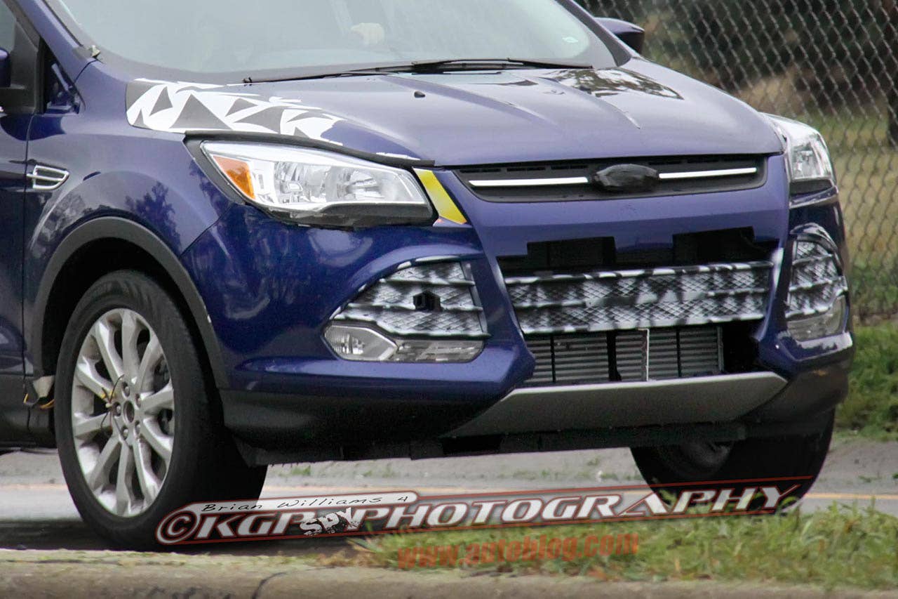 Lincoln MKD Spy Shots front fascia with intercooler