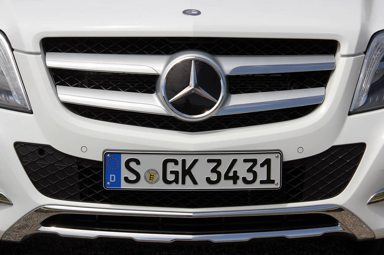 2013 Mercedes-Benz GLK grille