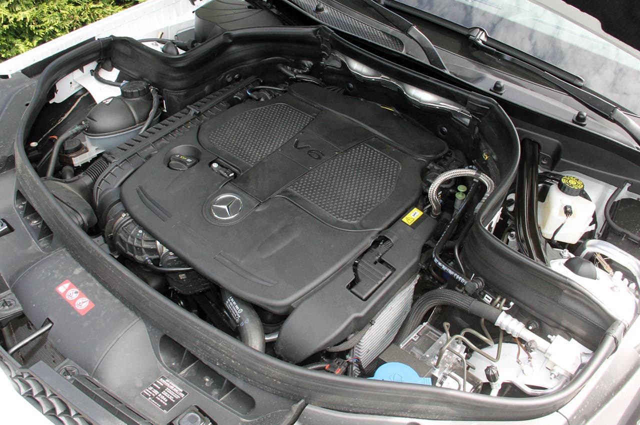 2013 Mercedes-Benz GLK engine