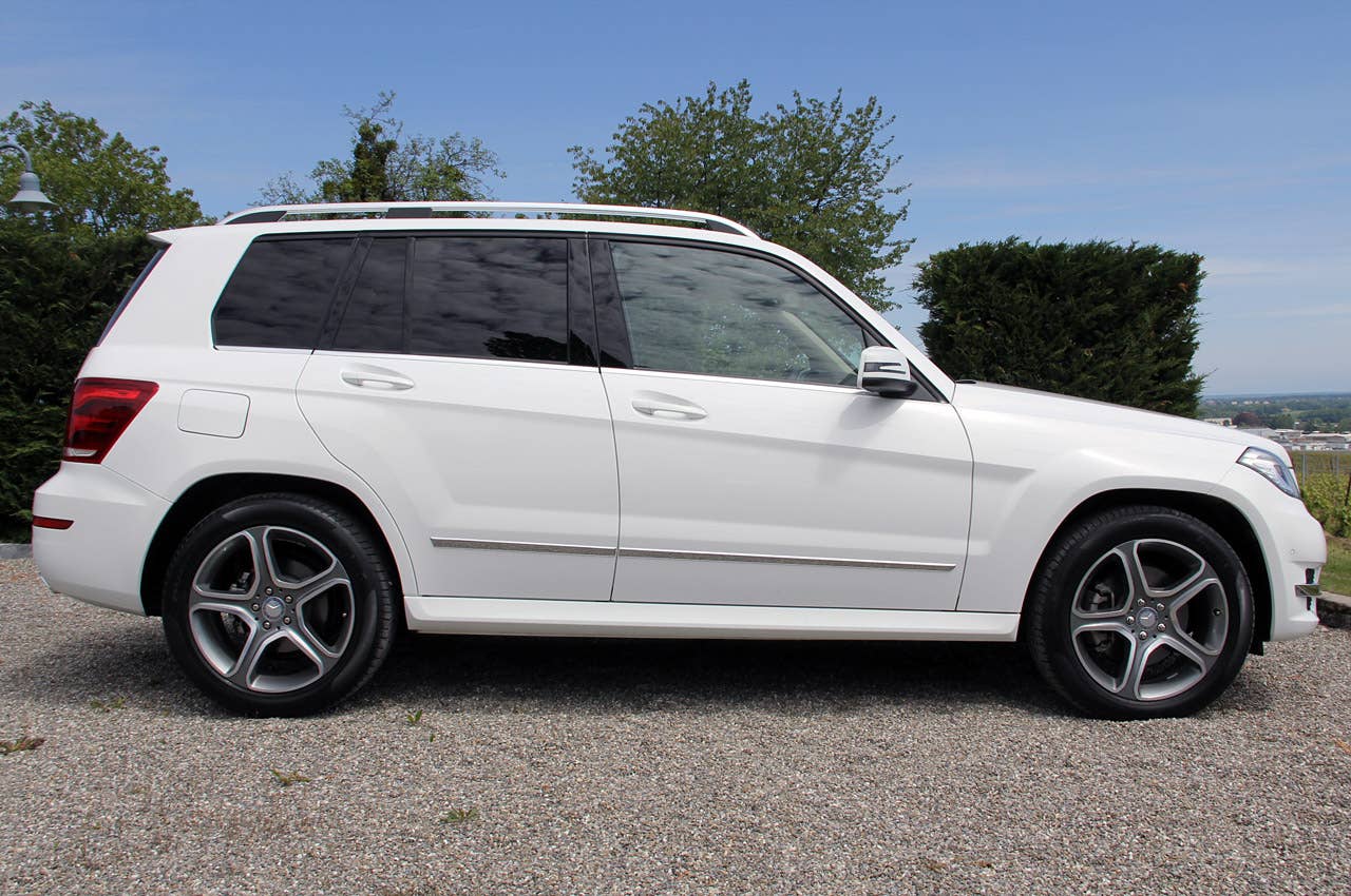 2013 Mercedes-Benz GLK side view