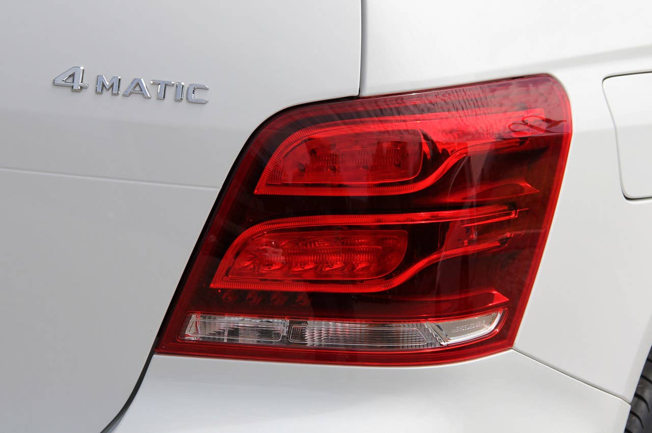 2013 Mercedes-Benz GLK taillight