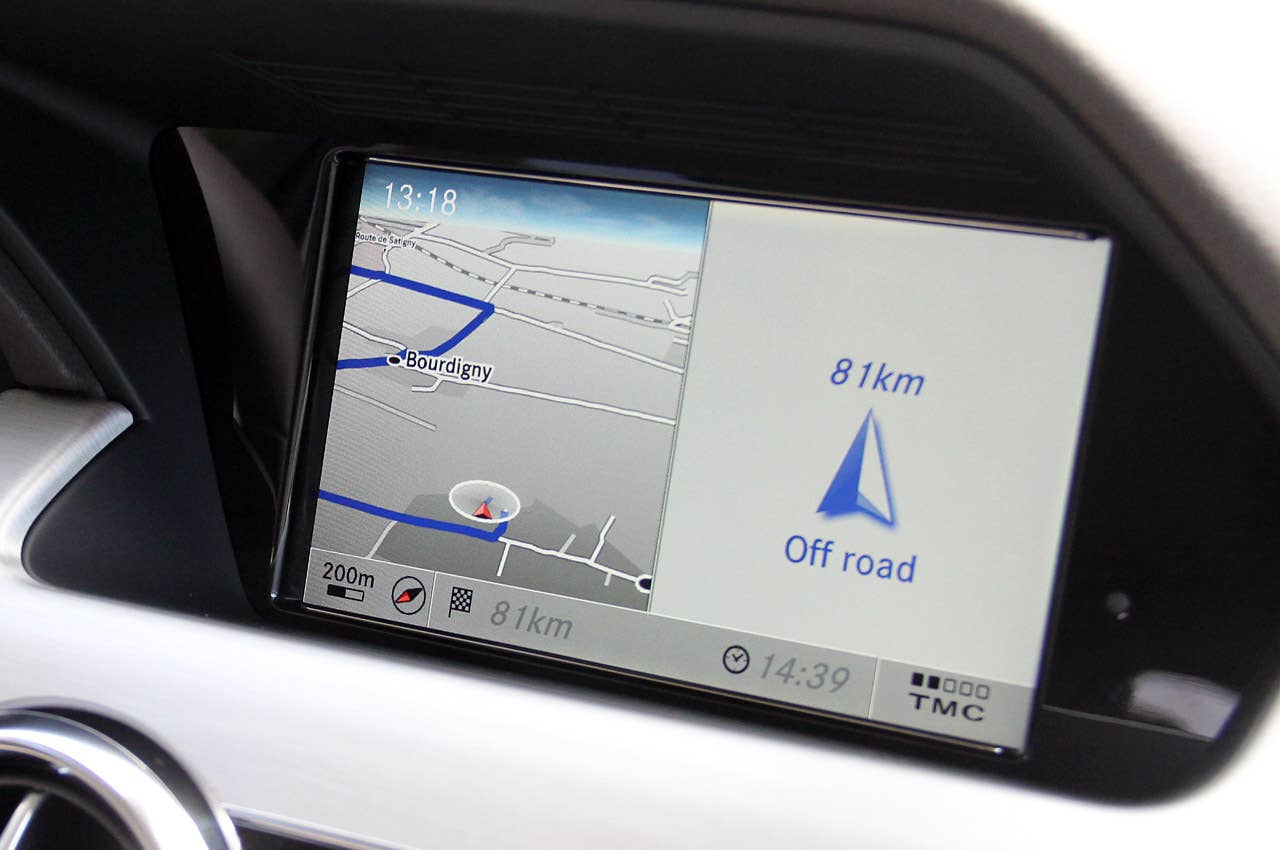 2013 Mercedes-Benz GLK navigation system