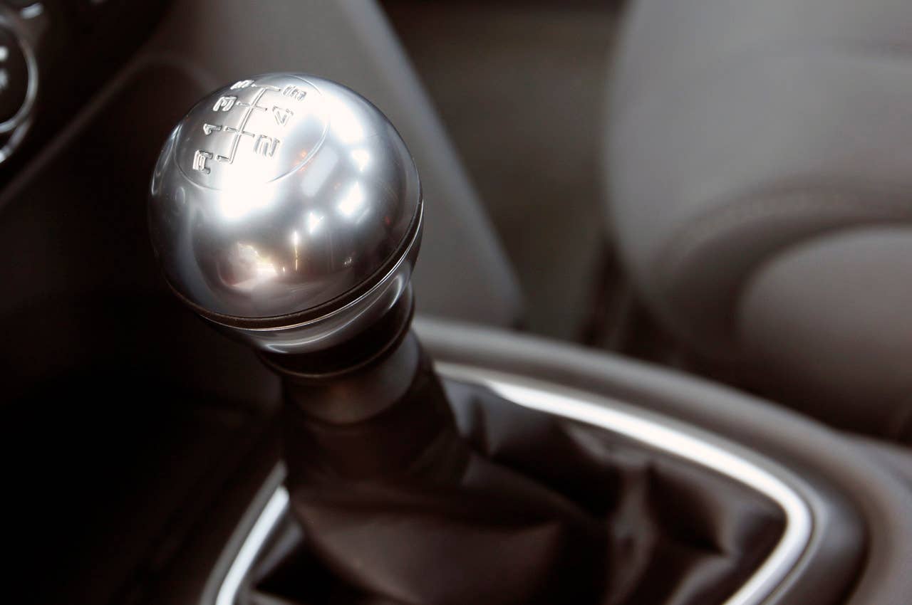 2013 Dodge Dart shifter