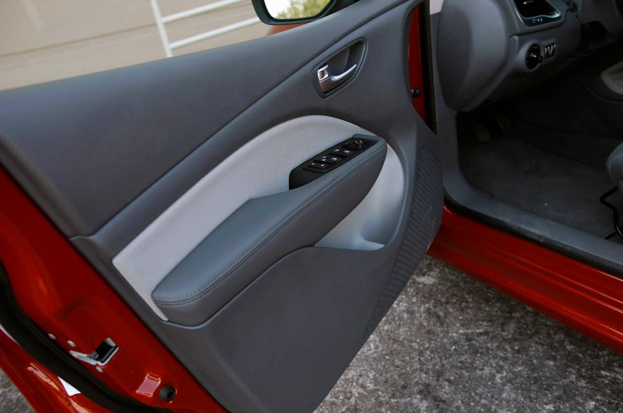 2013 Dodge Dart door