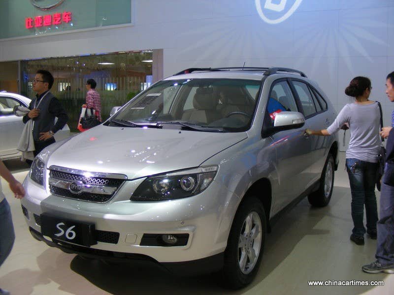 BYD S6 DM