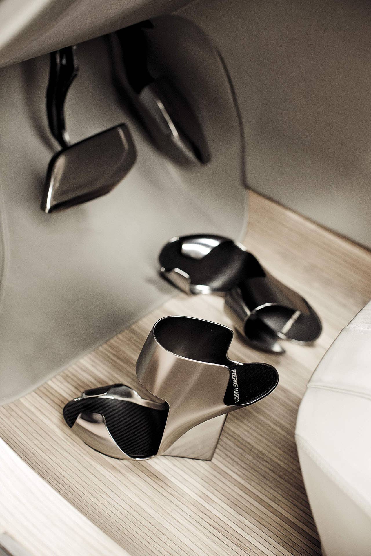 Peugeot HX1 Concept shoe
