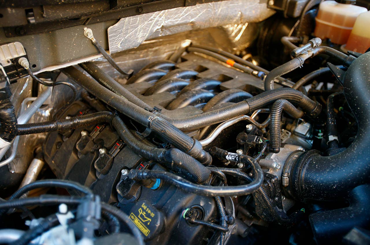 2011 Ford F-150 4x4 SuperCrew engine