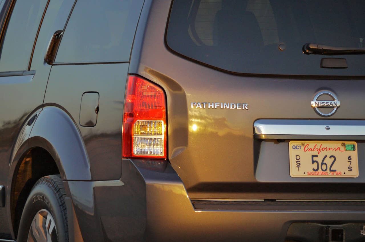 2011 Nissan Pathfinder rear detail