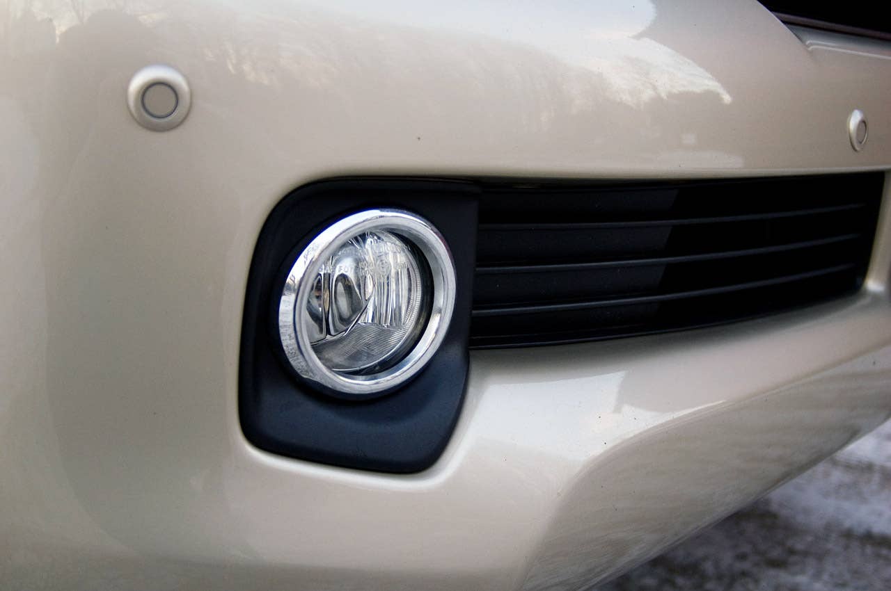 2011 Lexus GX 460 fog light