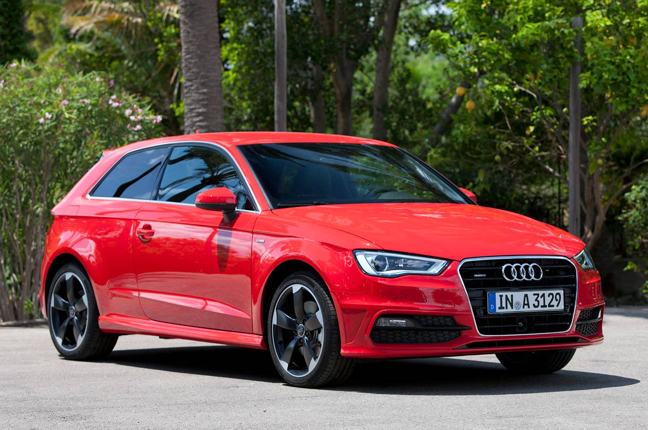 2013 Audi A3 front 3/4 view