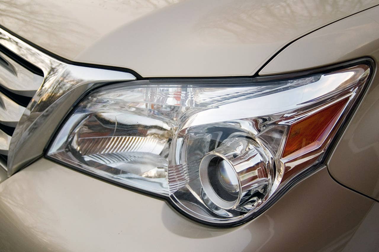2011 Lexus GX 460 headlight