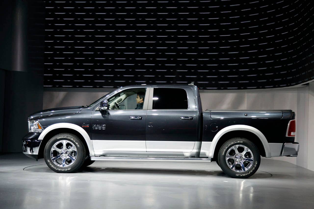 2013 Ram 1500 side