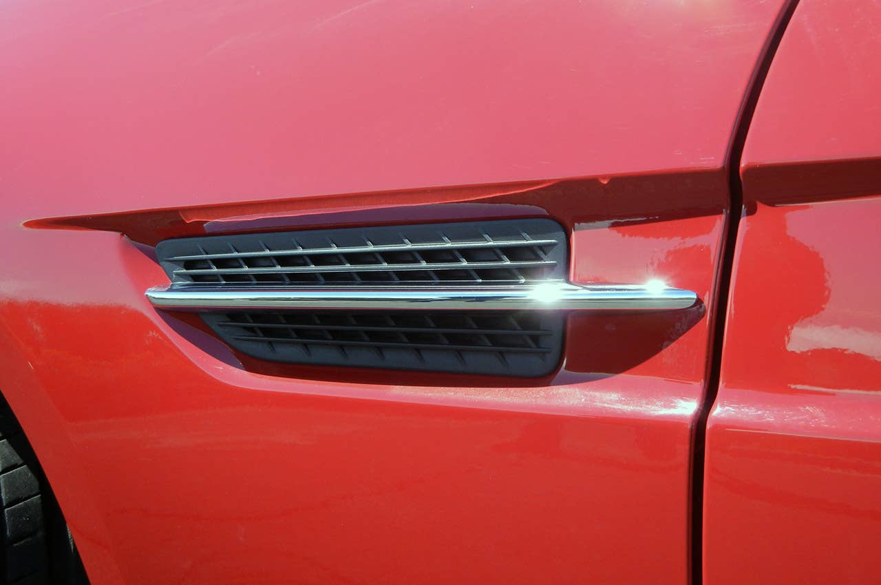 2012 Mercedes-Benz SLK side vent