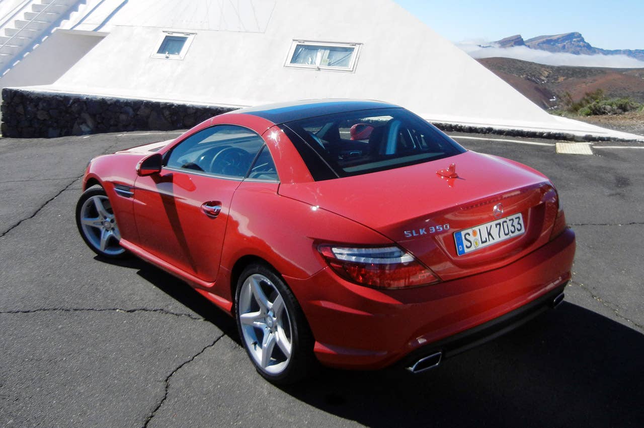 2012 Mercedes-Benz SLK rear 3/4 view