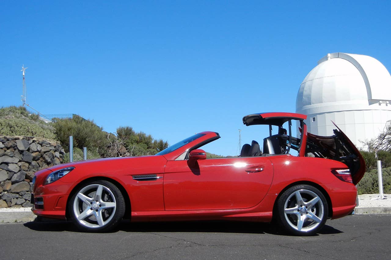 2012 Mercedes-Benz SLK side view
