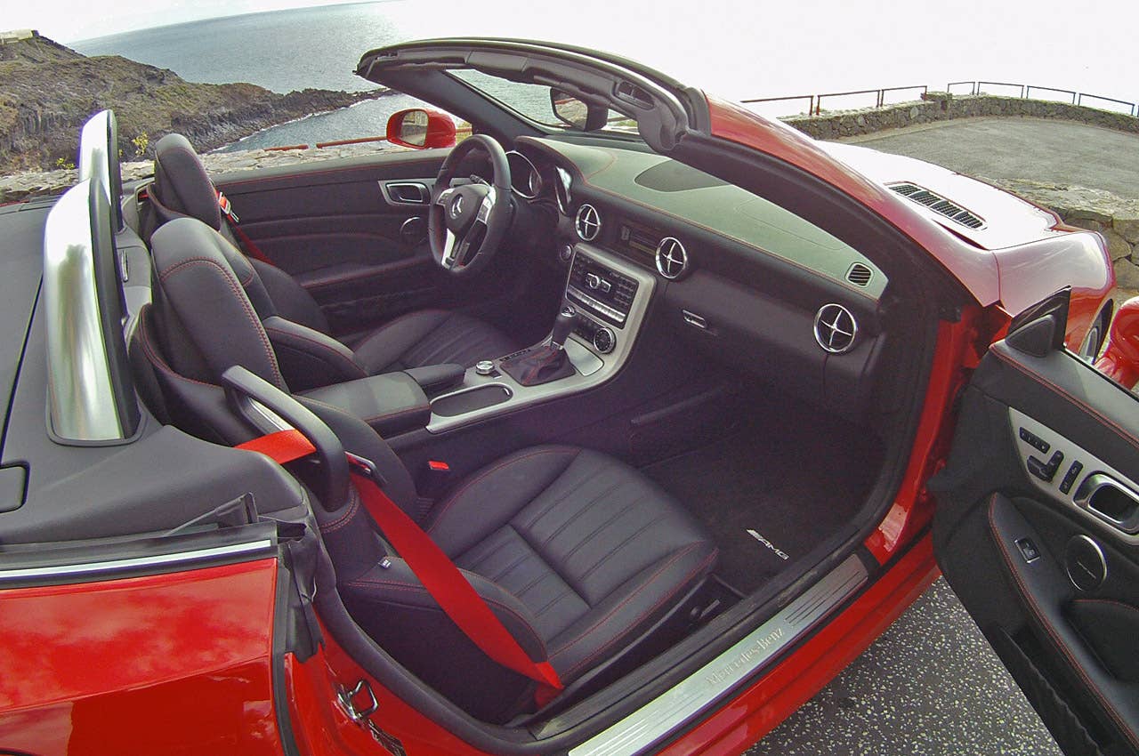 2012 Mercedes-Benz SLK interior