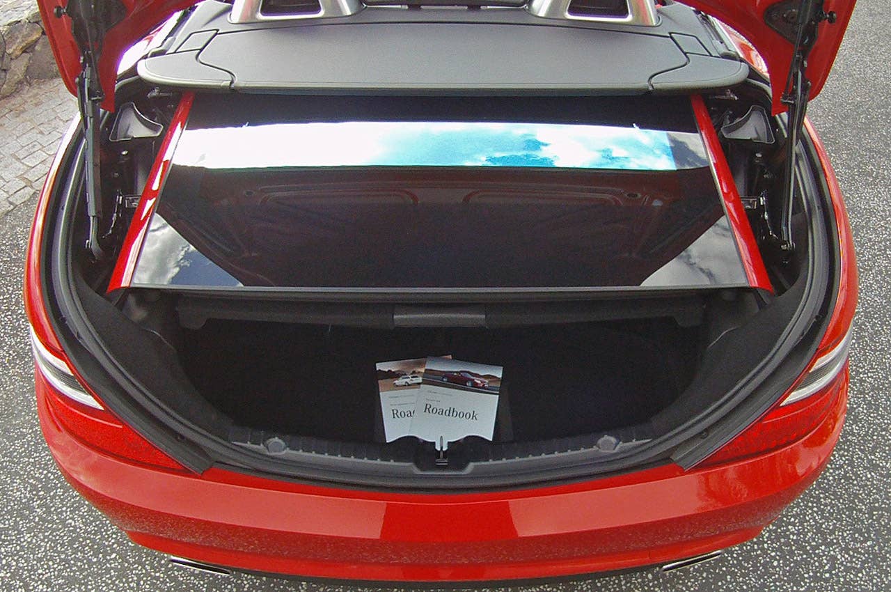 2012 Mercedes-Benz SLK trunk
