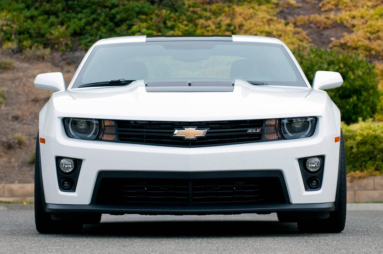 2012 Chevrolet Camaro ZL1 front view