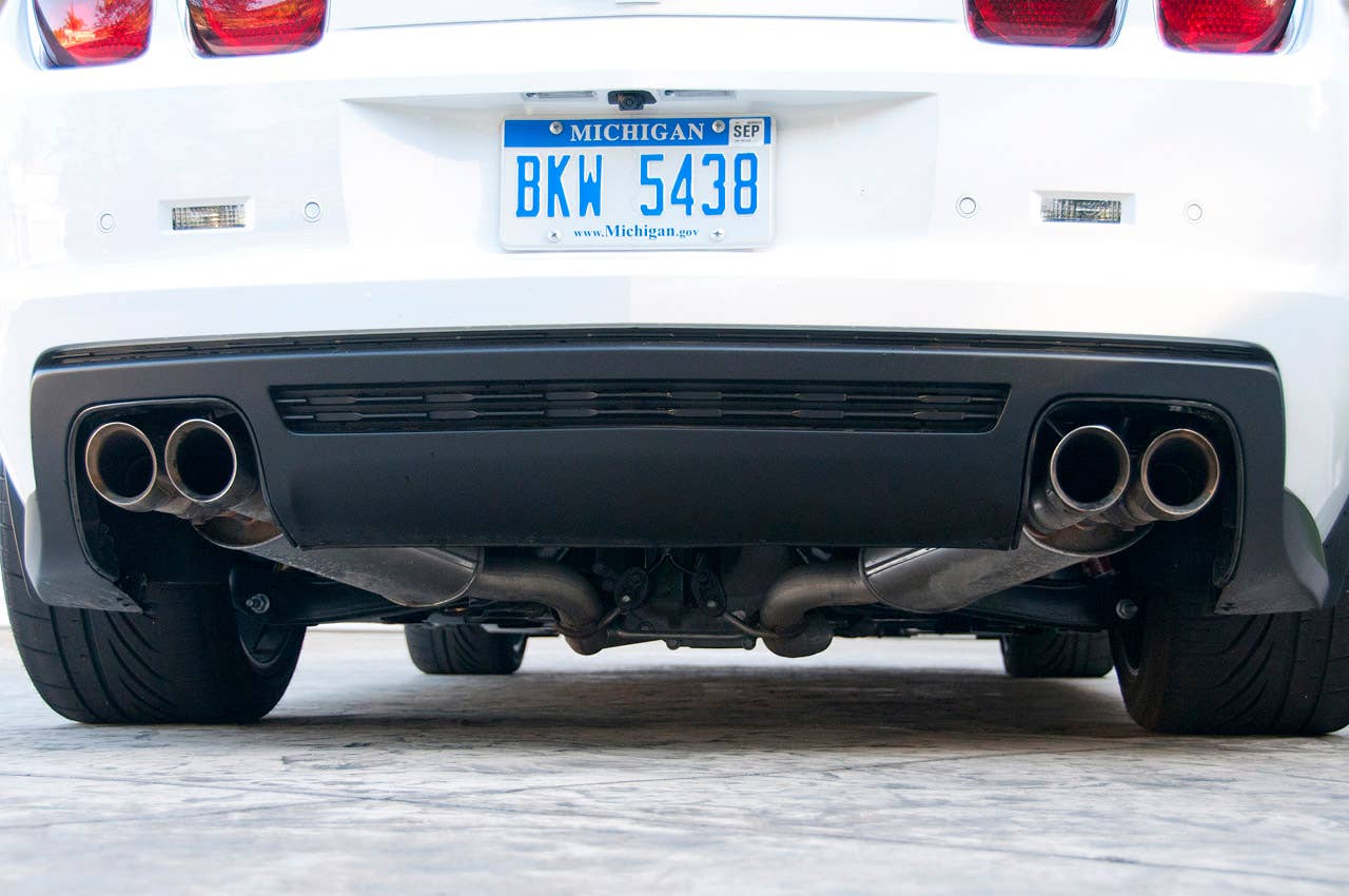 2012 Chevrolet Camaro ZL1 exhaust system