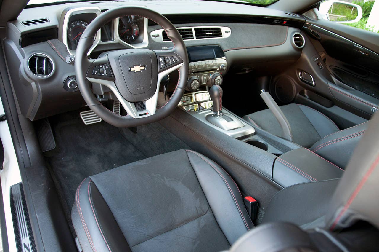 2012 Chevrolet Camaro ZL1 interior