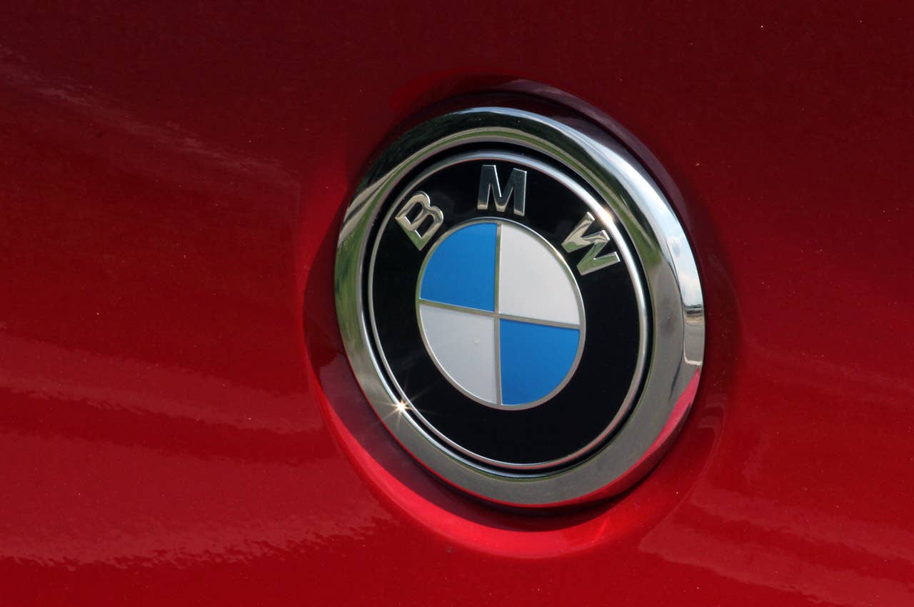 2012 BMW 1 Series Five-Door logo