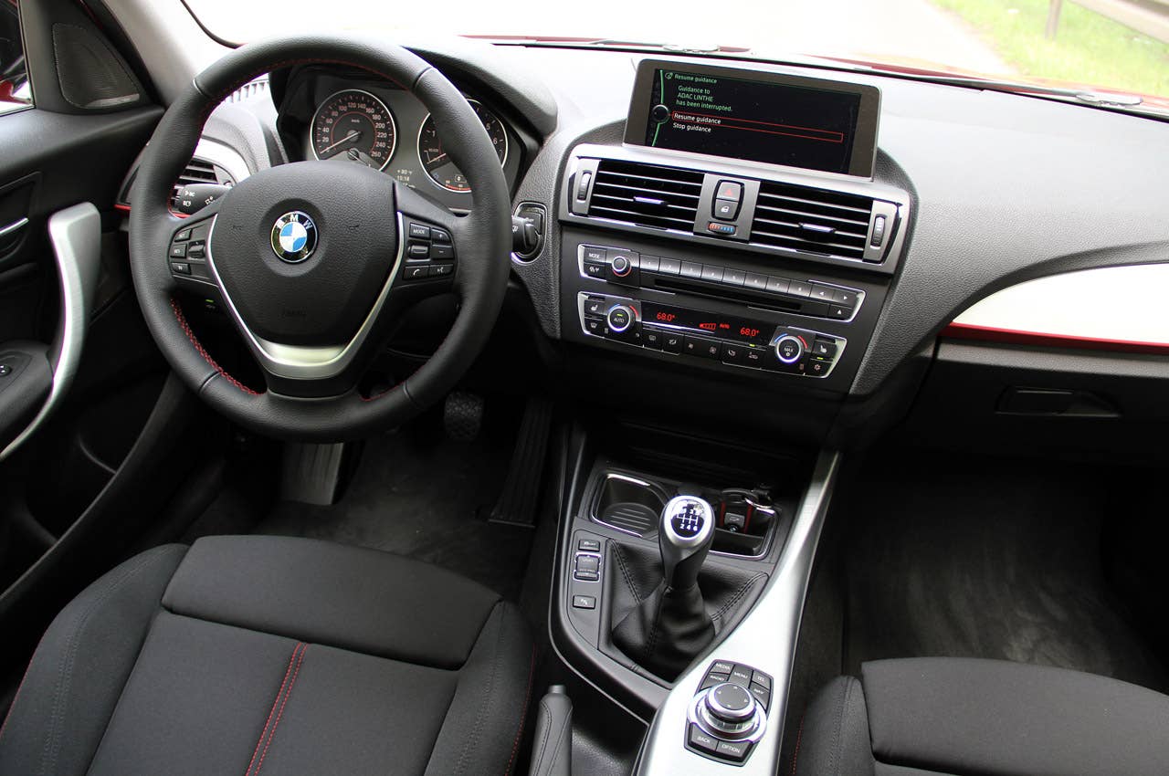 2012 BMW 1 Series Five-Door interior