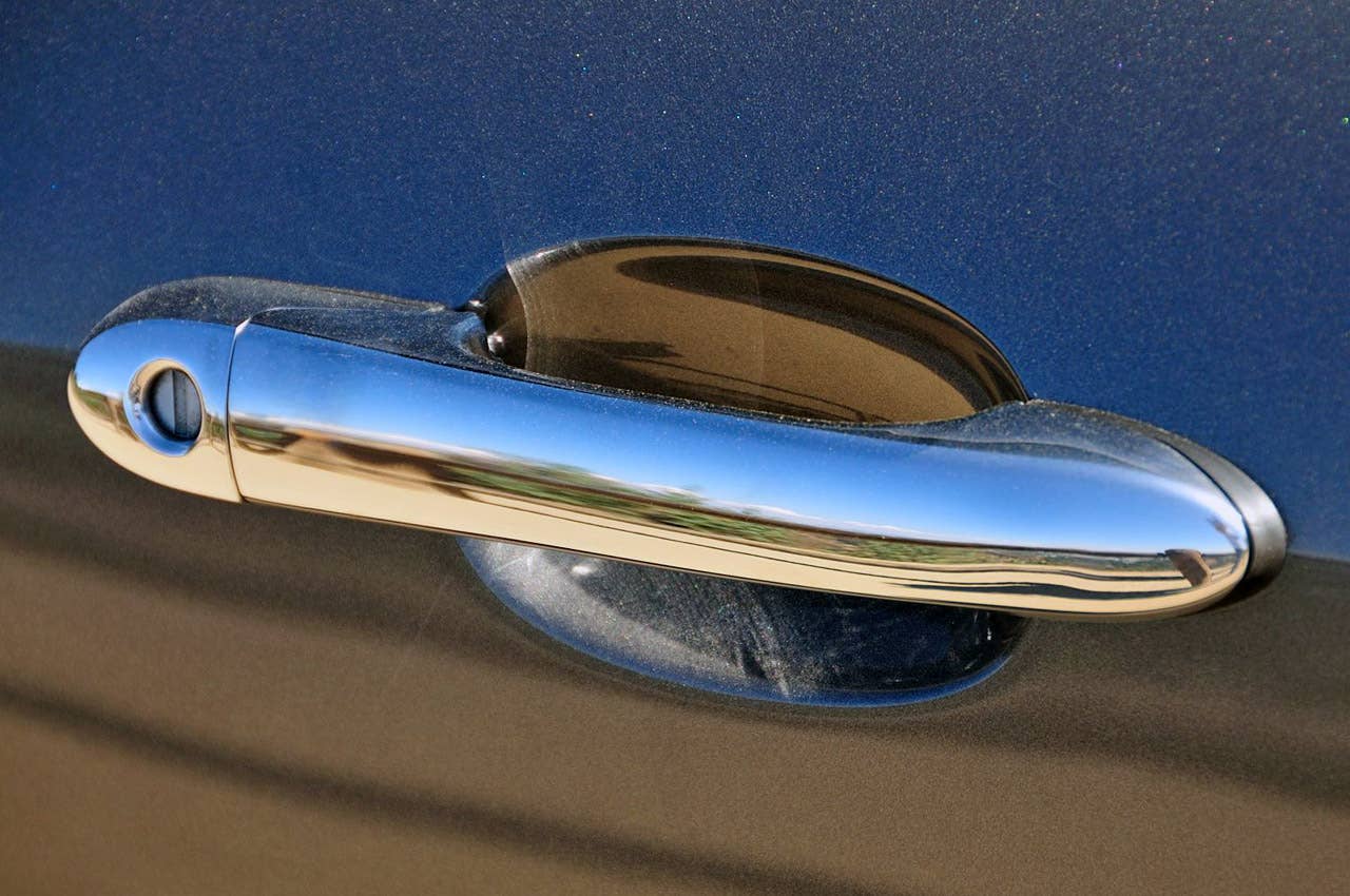 2012 Coda Sedan door handle