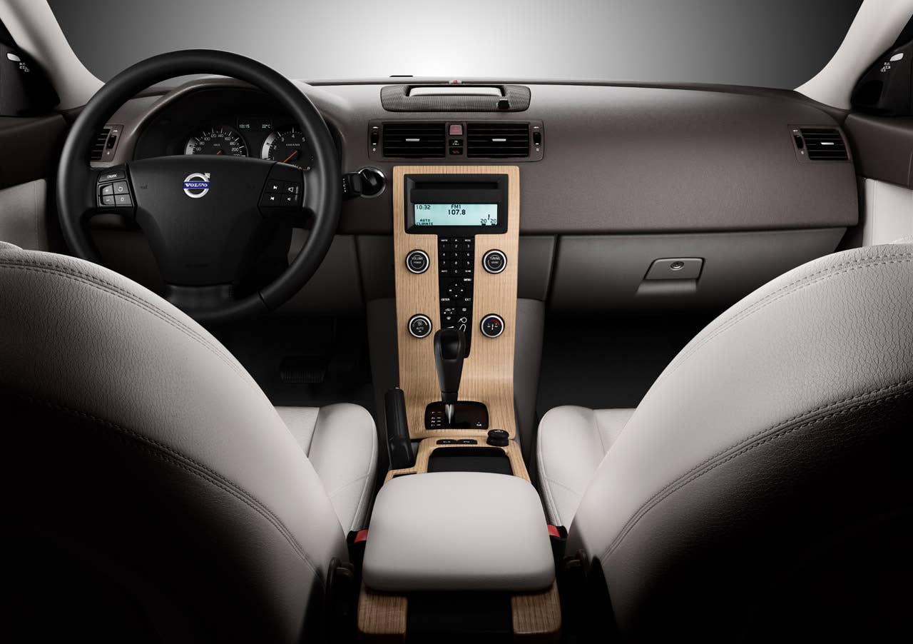 2011 Volvo S40